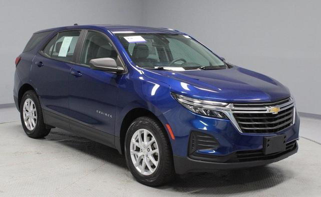 Photo of 2022 Blue Glow Metallic Chevrolet Equinox