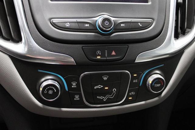 Photo of 2022 Blue Glow Metallic Chevrolet Equinox