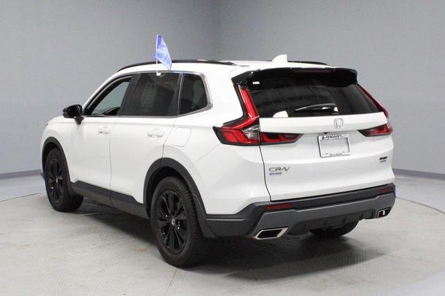 Photo of 2023 Platinum White Pearl Honda CR-V Hybrid