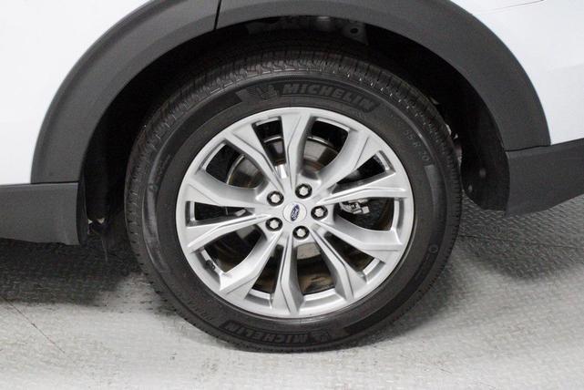 Photo of 2023 Oxford White Ford Explorer