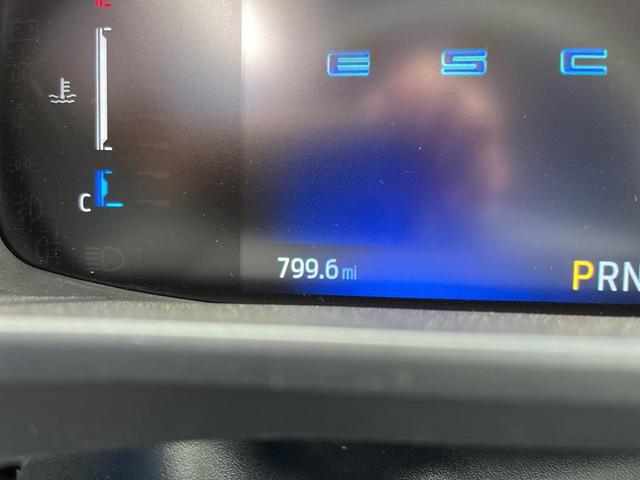 Photo of 2025 Agate Black Metallic Ford Escape