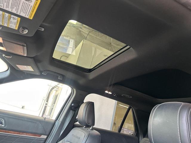 Photo of 2018 Shadow Black Ford Explorer