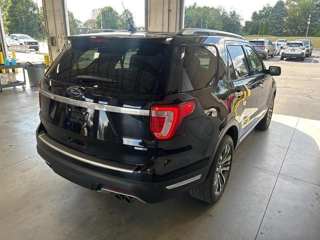 Photo of 2018 Shadow Black Ford Explorer
