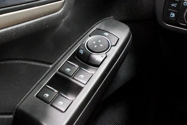 Photo of 2021 Blue Ford Escape