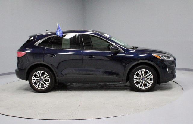 Photo of 2021 Blue Ford Escape