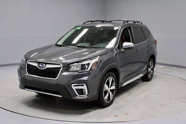 Photo of 2020 Magnetite Gray Metallic Subaru Forester