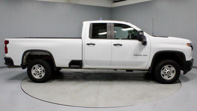 Photo of 2022 Summit White Chevrolet Silverado 2500