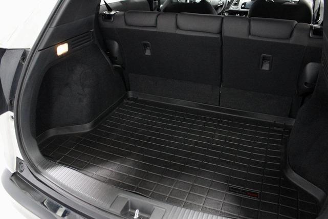 Photo of 2022 Platinum White Pearl Honda HR-V