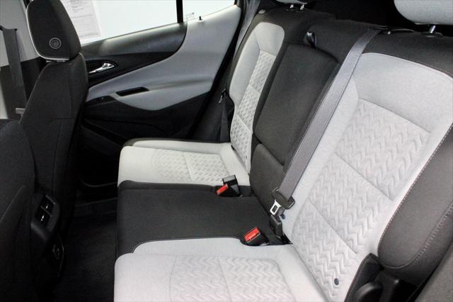 Photo of 2022 Iron Gray Metallic Chevrolet Equinox