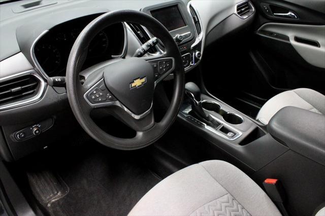 Photo of 2022 Iron Gray Metallic Chevrolet Equinox