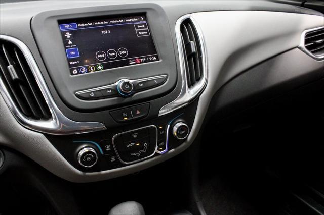 Photo of 2022 Iron Gray Metallic Chevrolet Equinox