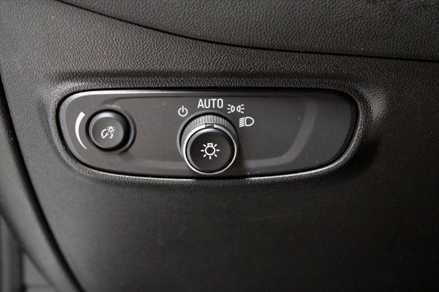 Photo of 2022 Iron Gray Metallic Chevrolet Equinox