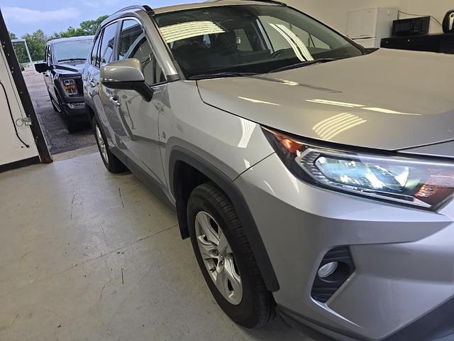 Photo of 2019 Silver Sky Metallic Toyota RAV4
