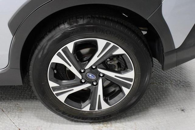 Photo of 2024 Ice Silver Metallic Subaru Crosstrek