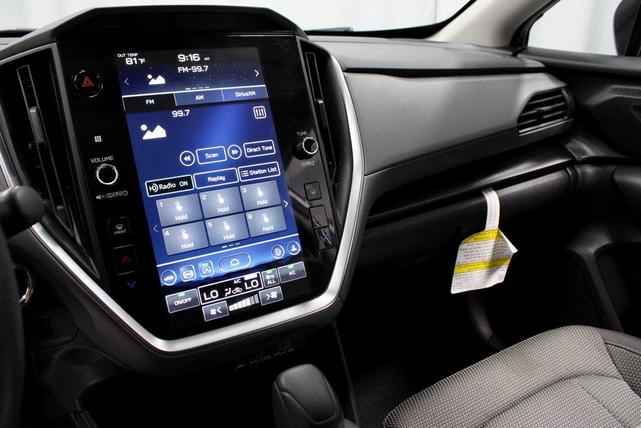 Photo of 2024 Ice Silver Metallic Subaru Crosstrek