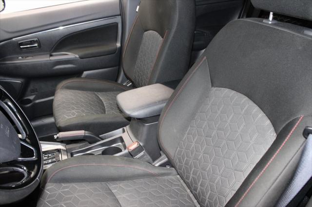 Photo of 2023 Alloy Silver Metallic Mitsubishi Outlander Sport