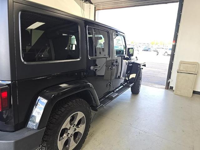 Photo of 2016 Black Clearcoat Jeep Wrangler Unlimited