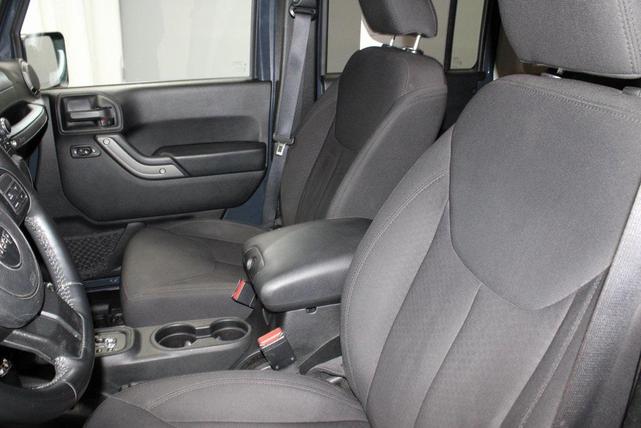 Photo of 2017 Rhino Clearcoat Jeep Wrangler Unlimited