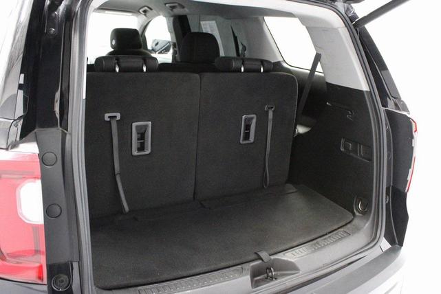 Photo of 2023 Ebony Twilight Metallic GMC Acadia