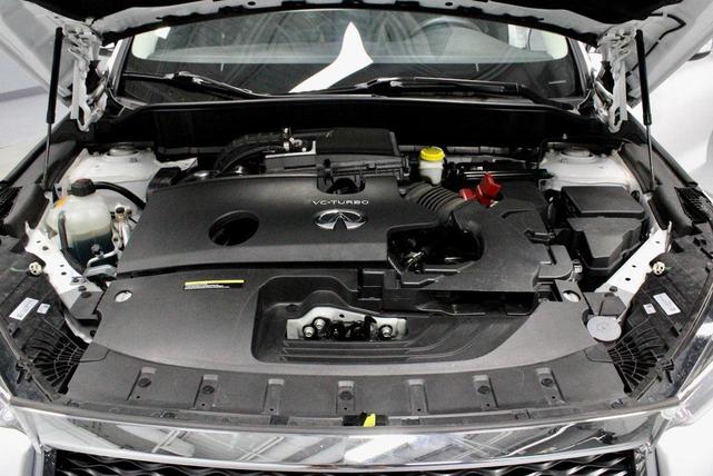 Photo of 2024 Lunar White INFINITI QX50