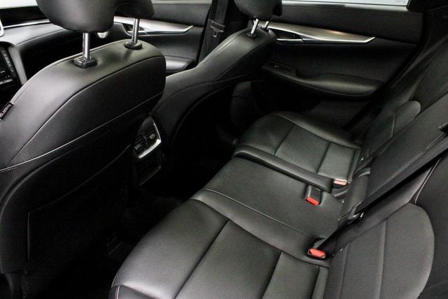 Photo of 2024 Lunar White INFINITI QX50