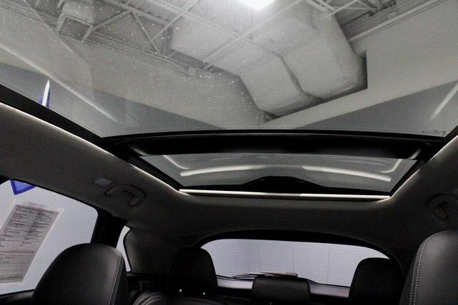 Photo of 2024 Lunar White INFINITI QX50