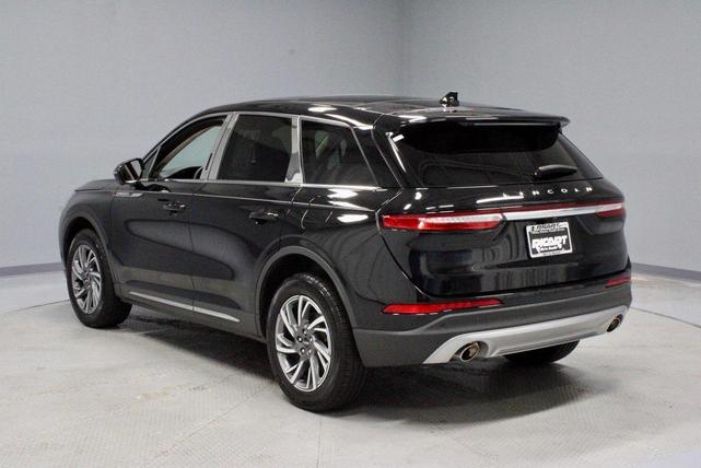 Photo of 2023 Infinite Black Metallic Clearcoat Lincoln Corsair