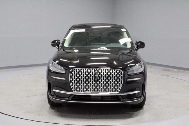 Photo of 2023 Infinite Black Metallic Clearcoat Lincoln Corsair