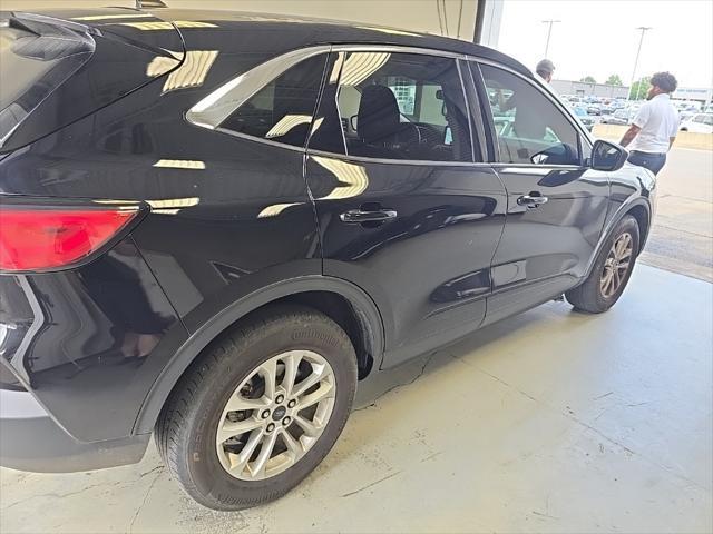 Photo of 2022 Agate Black Metallic Ford Escape