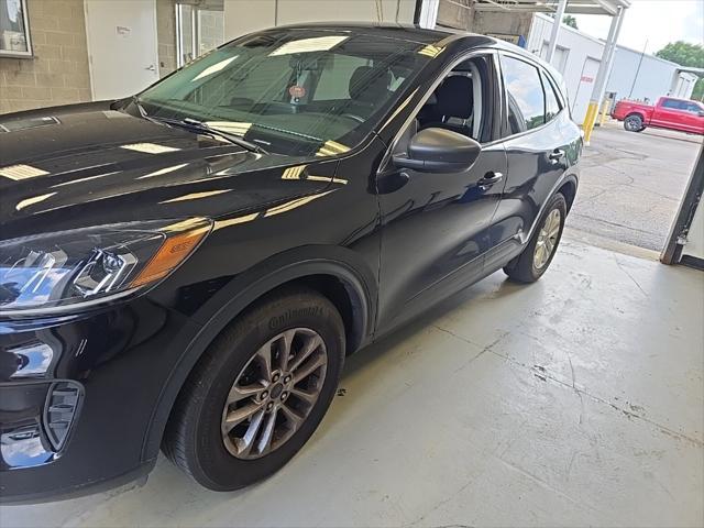 Photo of 2022 Agate Black Metallic Ford Escape