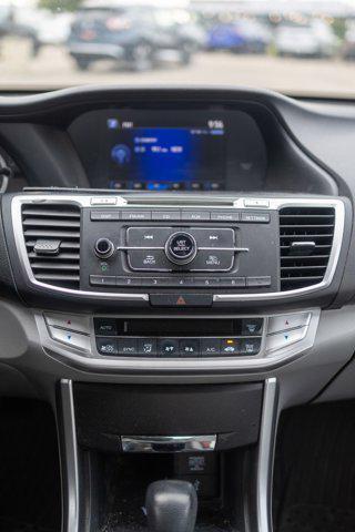 Photo of 2013 Alabaster Silver Metallic Honda Accord