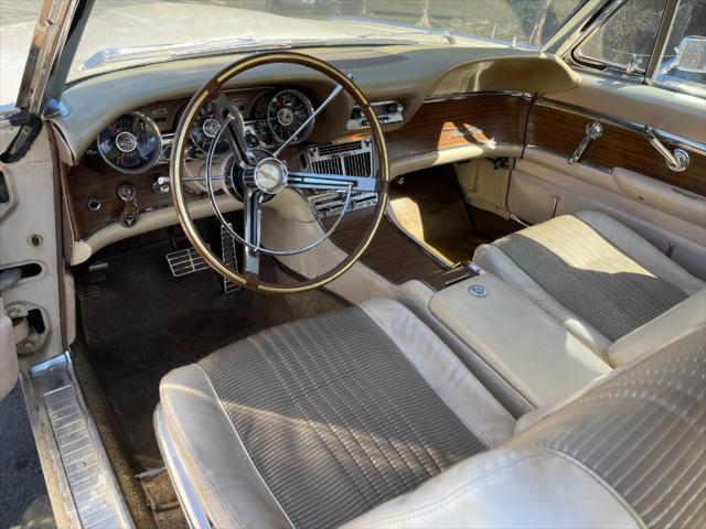 Photo of 1963 Beige Ford Thunderbird