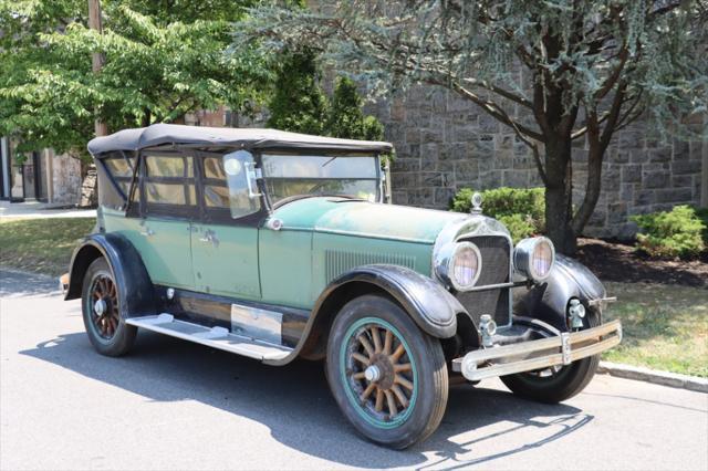 1925 Cadillac V-63