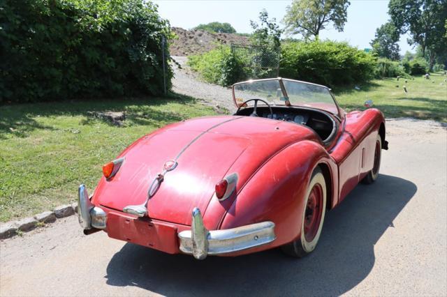 Photo of 1957 Red Jaguar XK 140