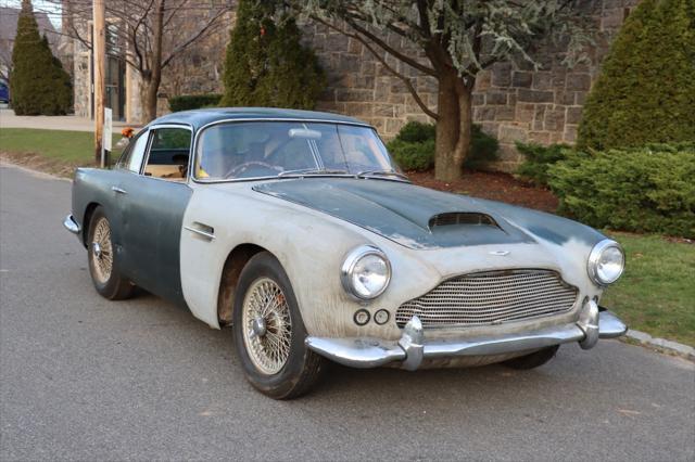 Photo of 1961  Aston Martin DB4
