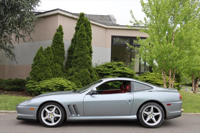 Photo of 1999 Silver Ferrari 550 Maranello