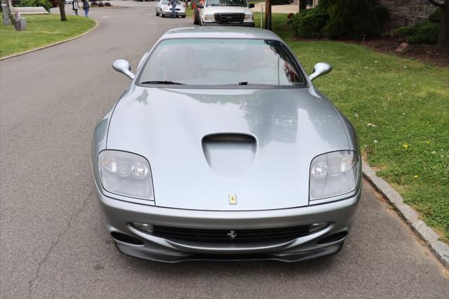 Photo of 1999 Silver Ferrari 550 Maranello