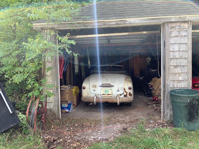Photo of 1952 Ivory Alfa Romeo 1900