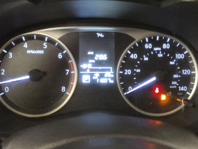 Photo of 2023 Super Black Metallic Nissan Versa