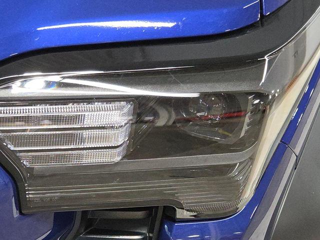 Photo of 2025 Blue Crush Metallic Toyota Tacoma