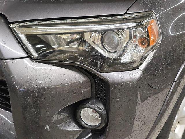 Photo of 2017 Magnetic Gray Metallic Toyota 4Runner