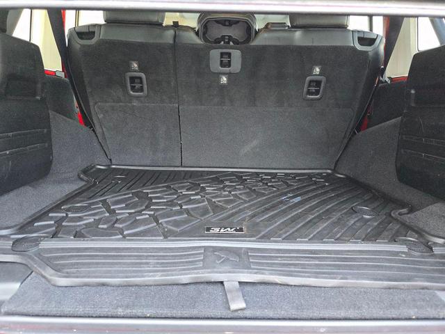 Photo of 2018 Firecracker Red Clearcoat Jeep Wrangler Unlimited