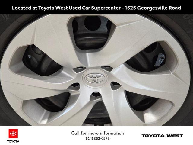 Photo of 2022 Magnetic Gray Metallic Toyota RAV4