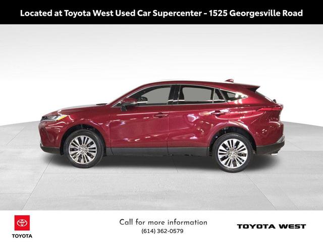 Photo of 2023 Ruby Flare Pearl Toyota Venza