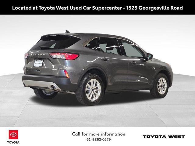 Photo of 2022 Carbonized Gray Metallic Ford Escape