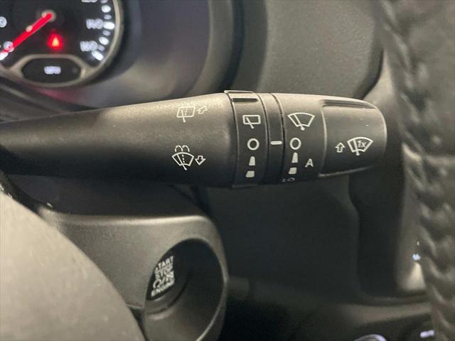 Photo of 2022 Sting-Gray Clearcoat Jeep Renegade