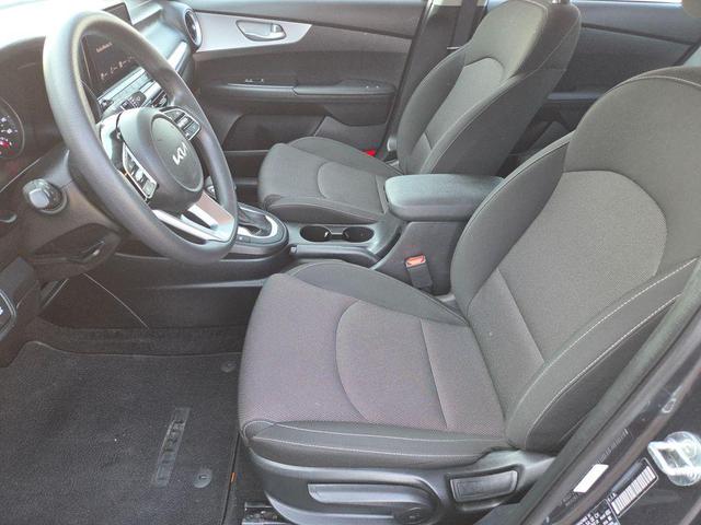 Photo of 2024 Gravity Gray Kia Forte