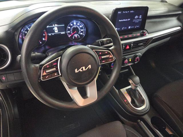 Photo of 2024 Gravity Gray Kia Forte