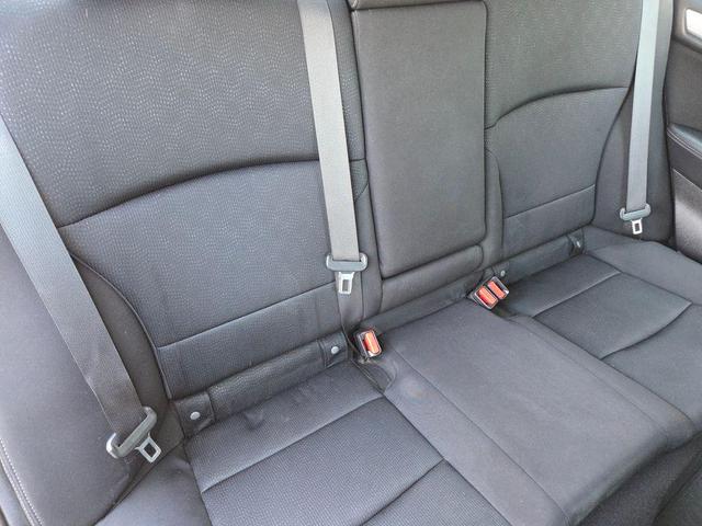 Photo of 2017 Venetian Red Pearl Subaru Legacy