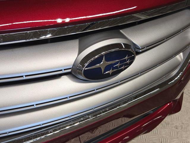 Photo of 2017 Venetian Red Pearl Subaru Legacy